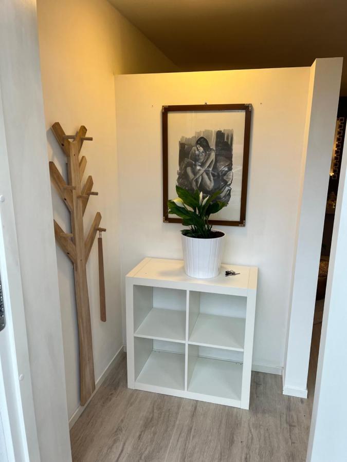 Leilighet Ved Sjoen Med Strand Apartment พอร์ชกรุนน์ ภายนอก รูปภาพ